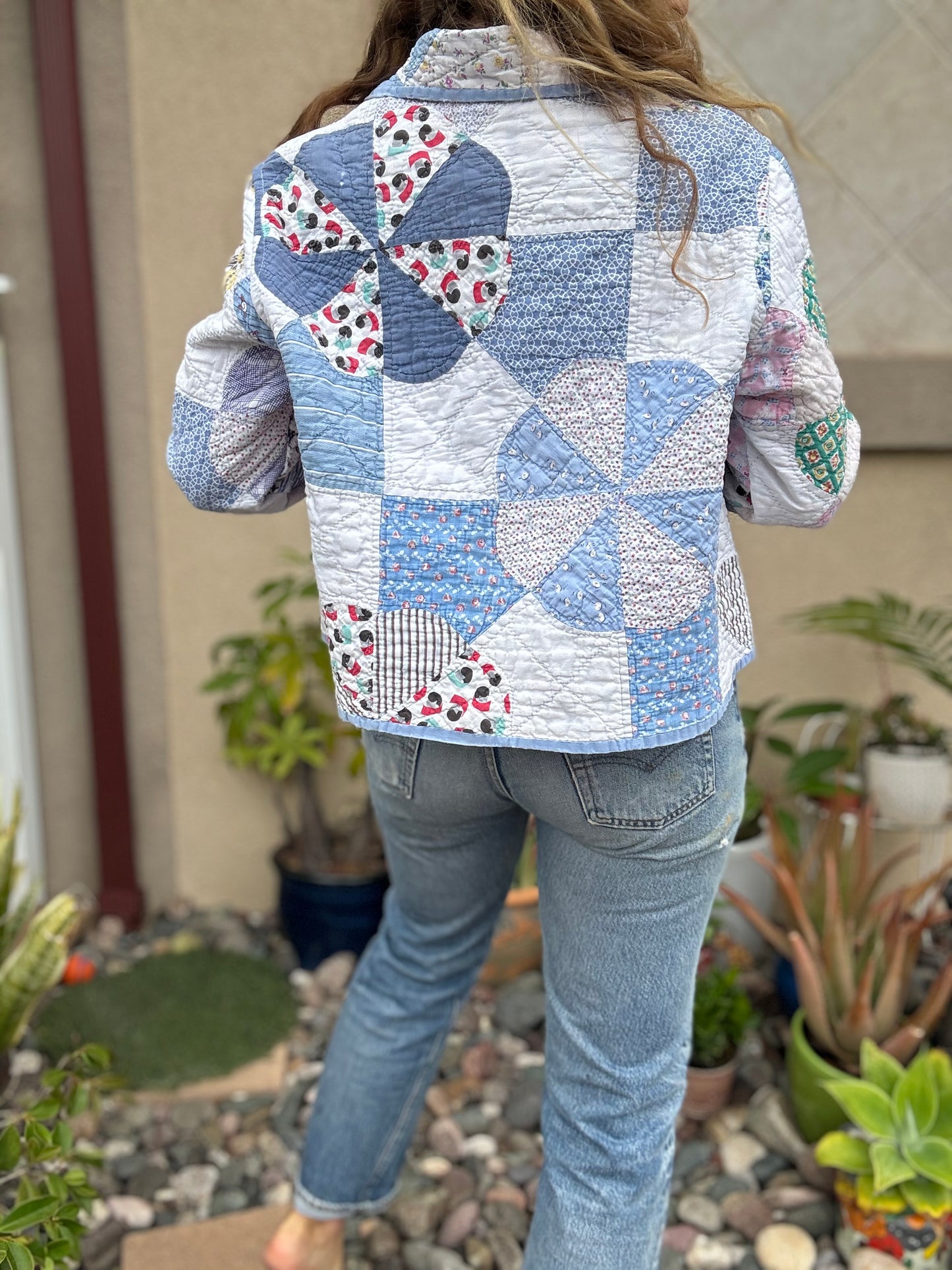 Dagger Collar Cropped Quilt Coat