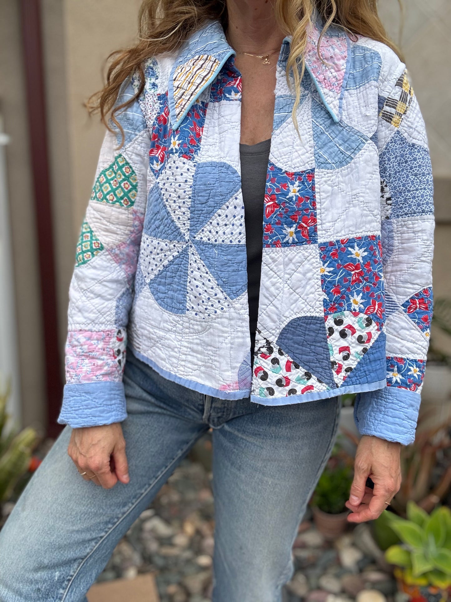 Dagger Collar Cropped Quilt Coat