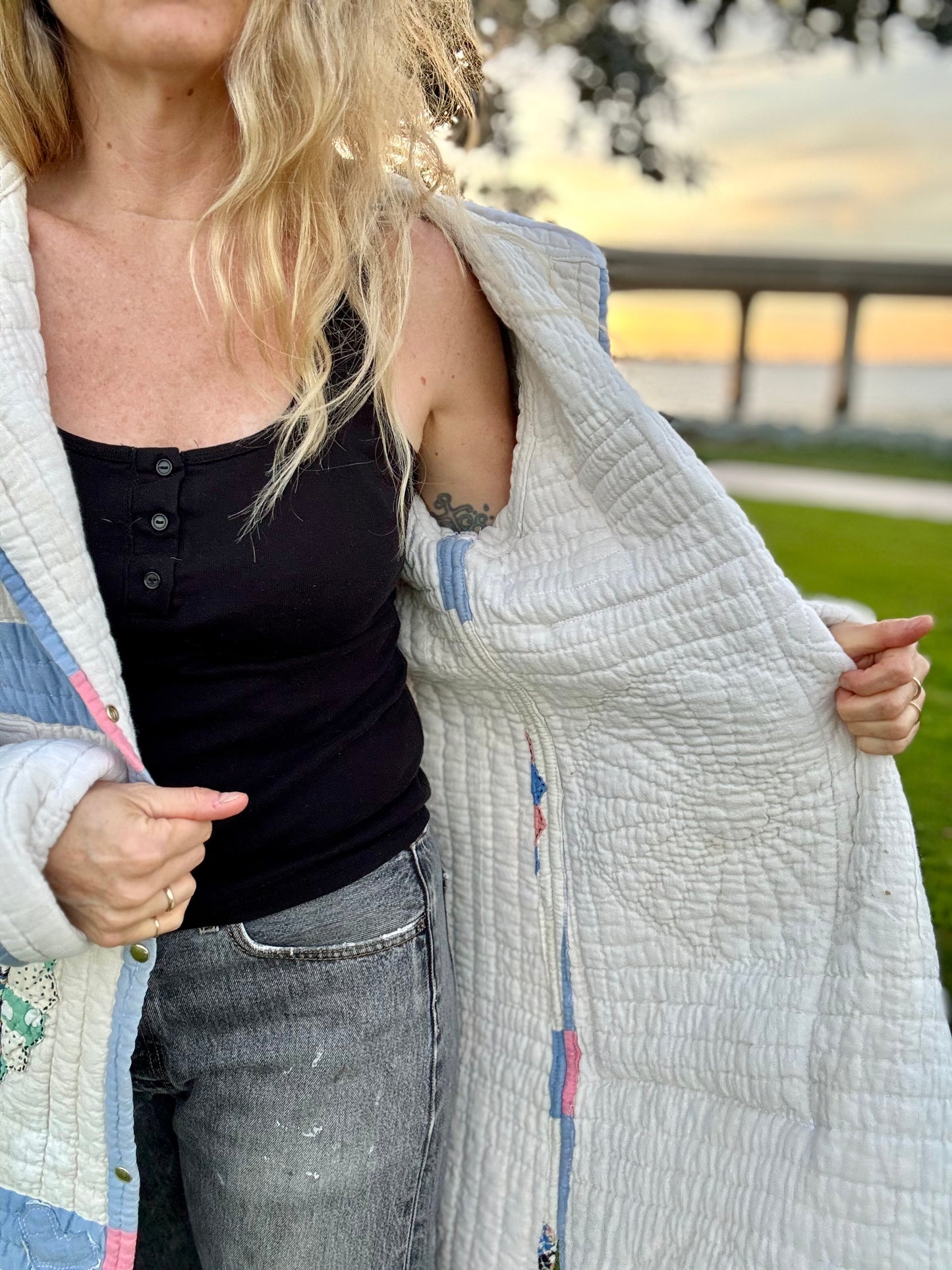 *Dresden Floral Long Duster Quilt Coat w/snaps