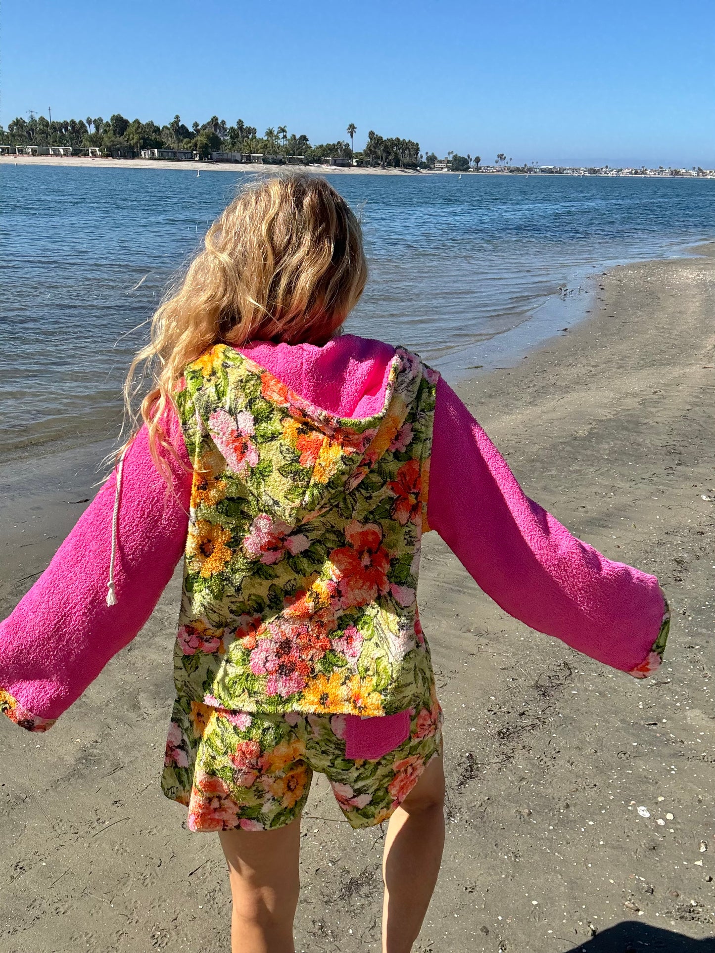 *Floral & Pink Terry Beach Set
