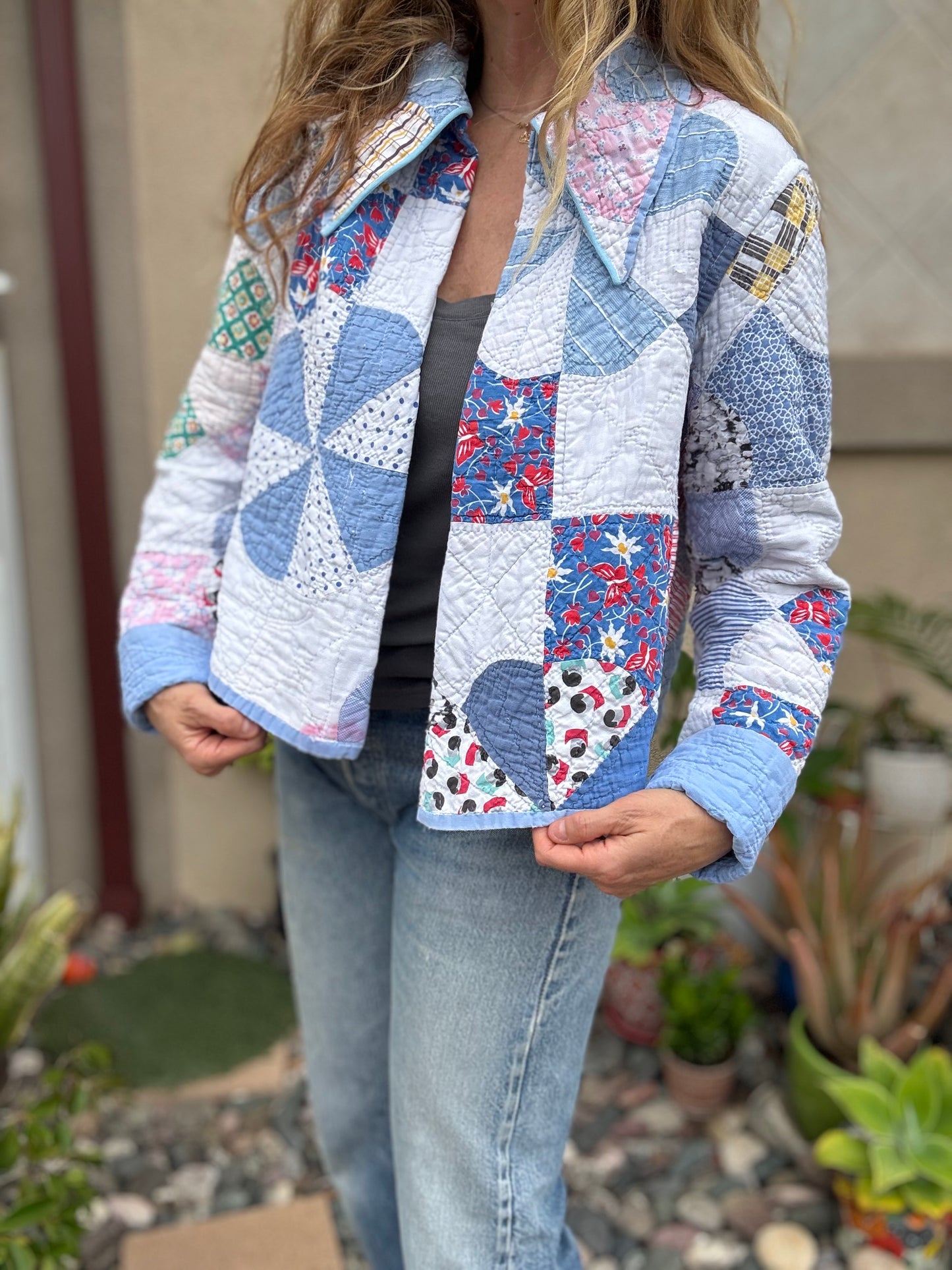 Dagger Collar Cropped Quilt Coat