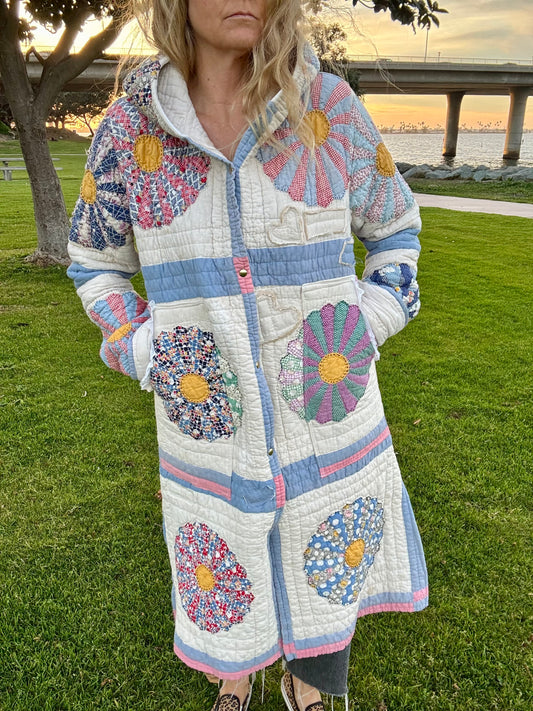 *Dresden Floral Long Duster Quilt Coat w/snaps