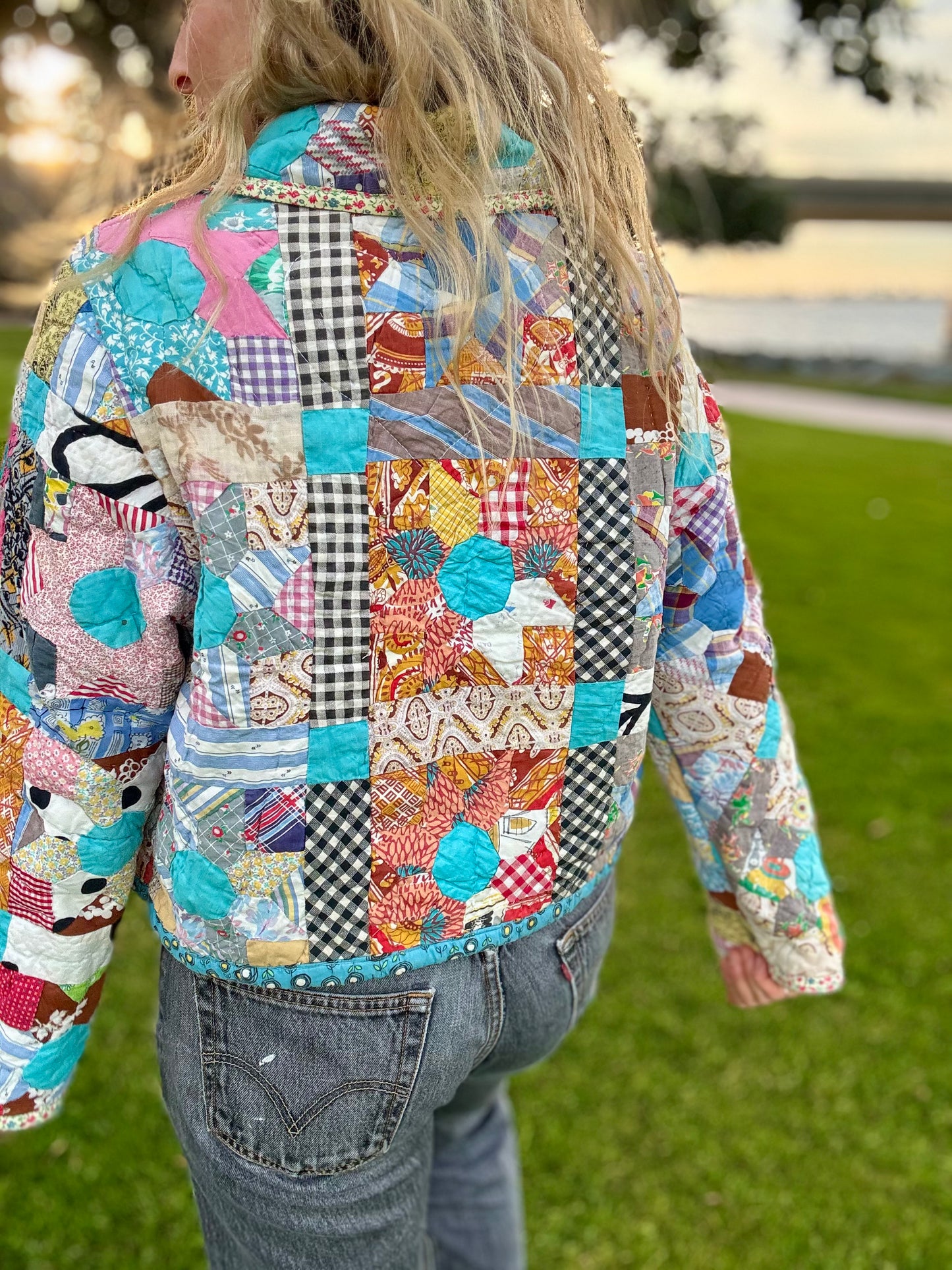 *Dagger Collar Large Star Cropped Coat w/ snaps